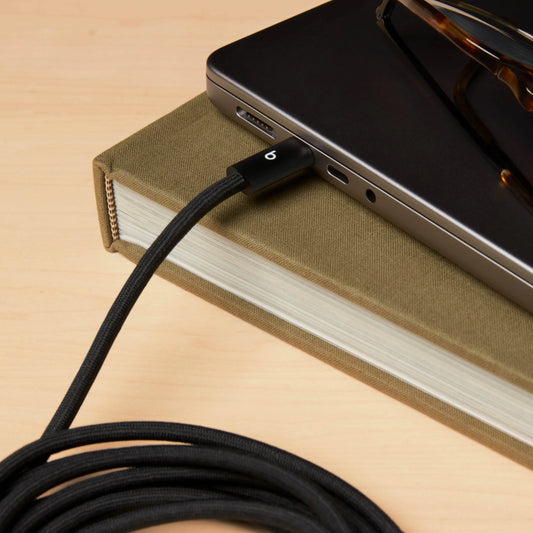 Beats 240W USB-C to USB-C Braided Cable (3 m / 10 ft)  - Bolt Black